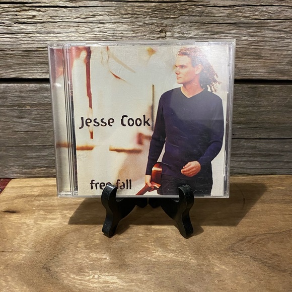 😎🎶 6 for $19 🎶😎 Music CD - Picture 1 of 3